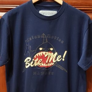 *SALE* "Bite Me!  Island Motion Hawaii" 🏝 tee